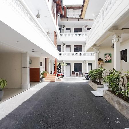 City Garden Bali Dwipa Hotel, Kuta Kuta Lombok Zewnętrze zdjęcie