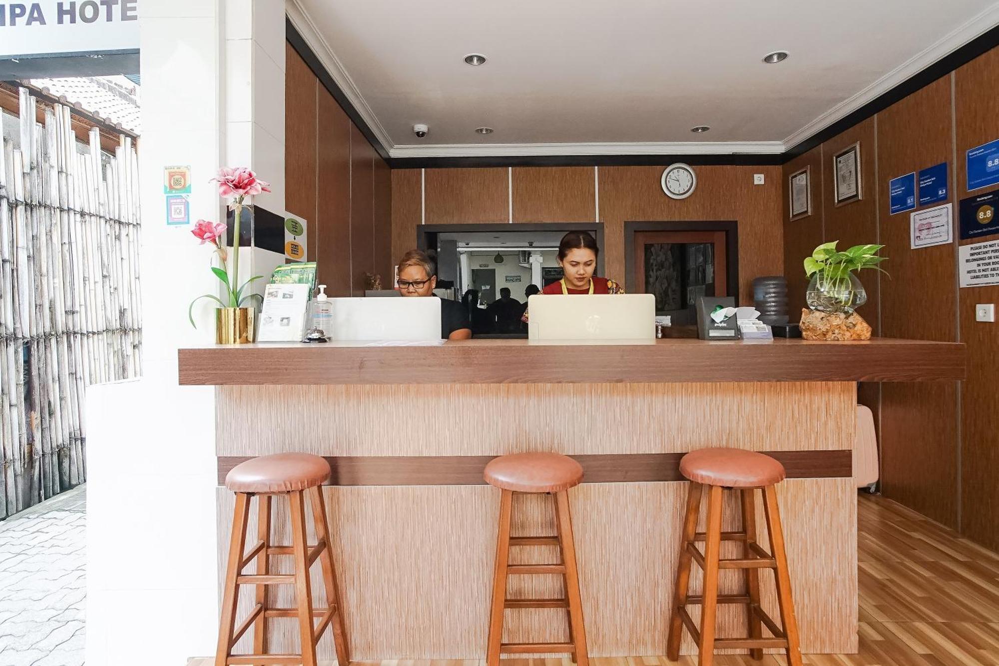 City Garden Bali Dwipa Hotel, Kuta Kuta Lombok Zewnętrze zdjęcie